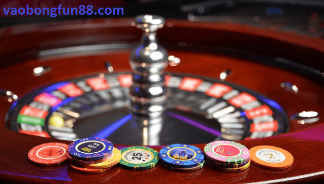 Chiến Lược Đặt Cược James Bond trong Game Roulette Chiến Lược Đặt Cược James Bond trong Game Roulette